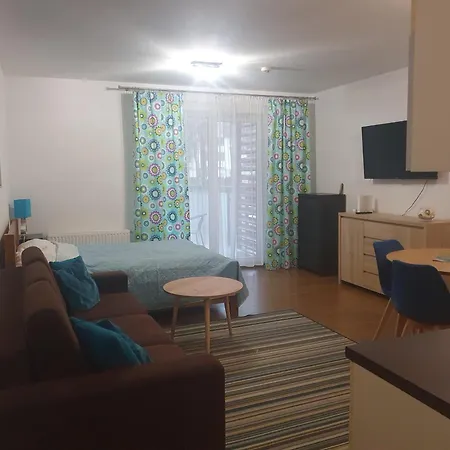 Turkusowy Polanki 코워브제크