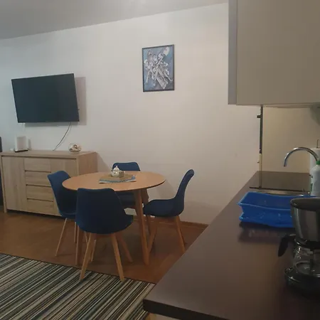 Turkusowy Polanki Daire